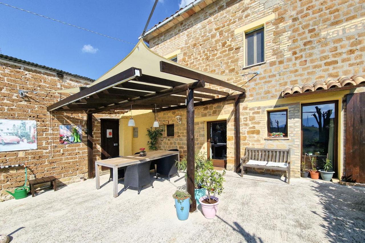 Penna San Giovanni Villa Pilotti Country House מראה חיצוני תמונה